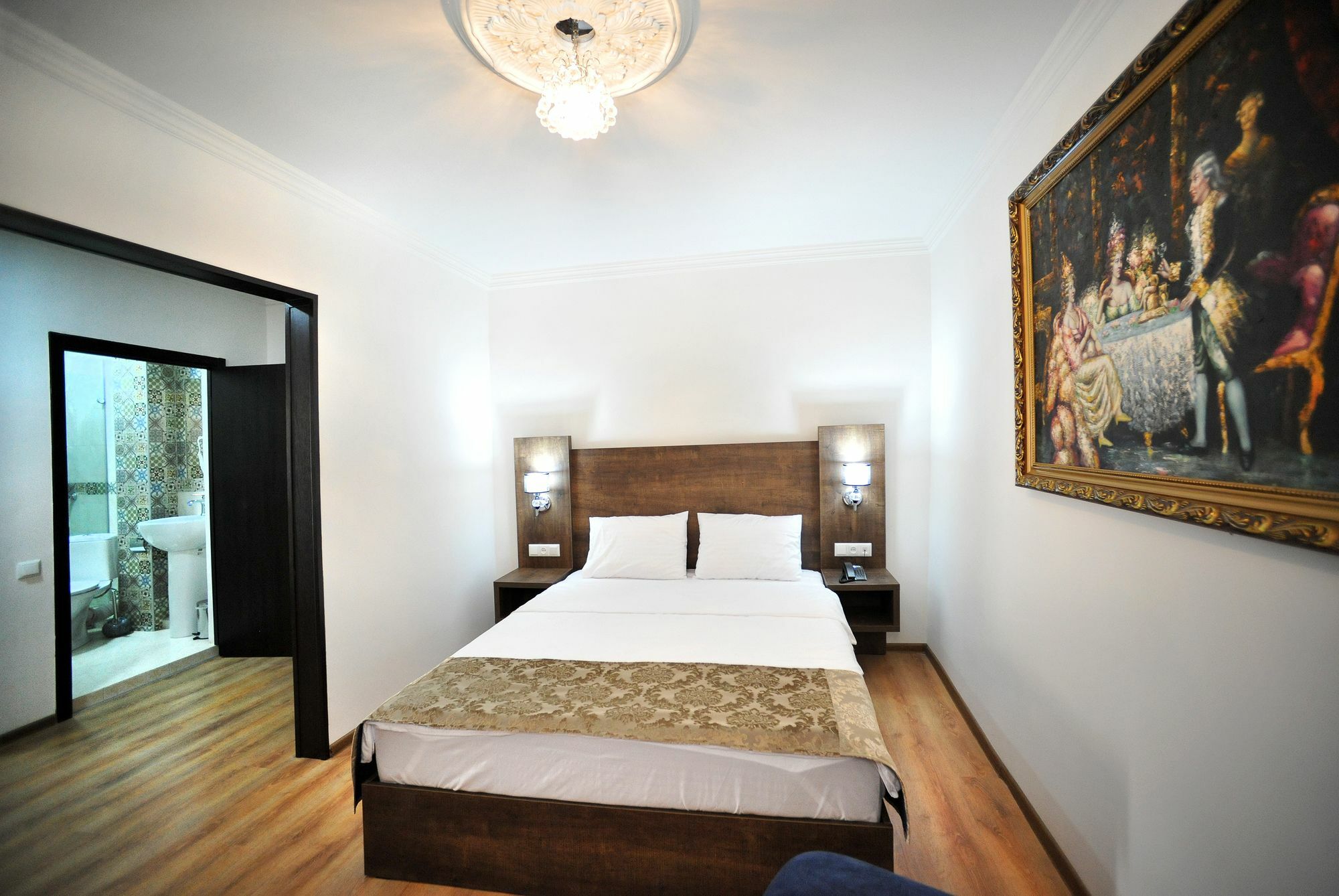 Rk City Hotel Tbilisi Esterno foto